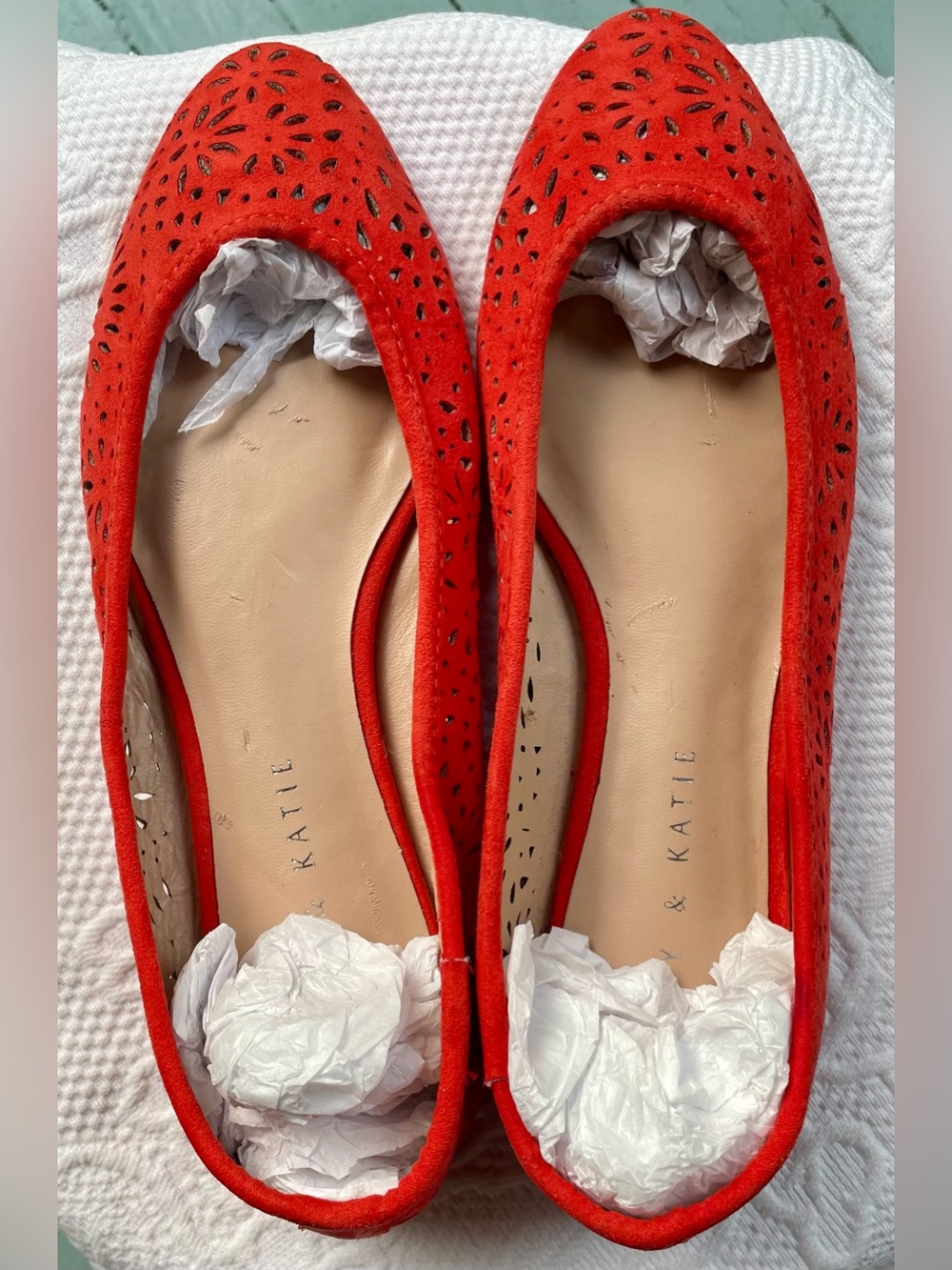 Vintage Target Women’s Orange Laser-Cut Faux Suede Flats Size 6 NWOT